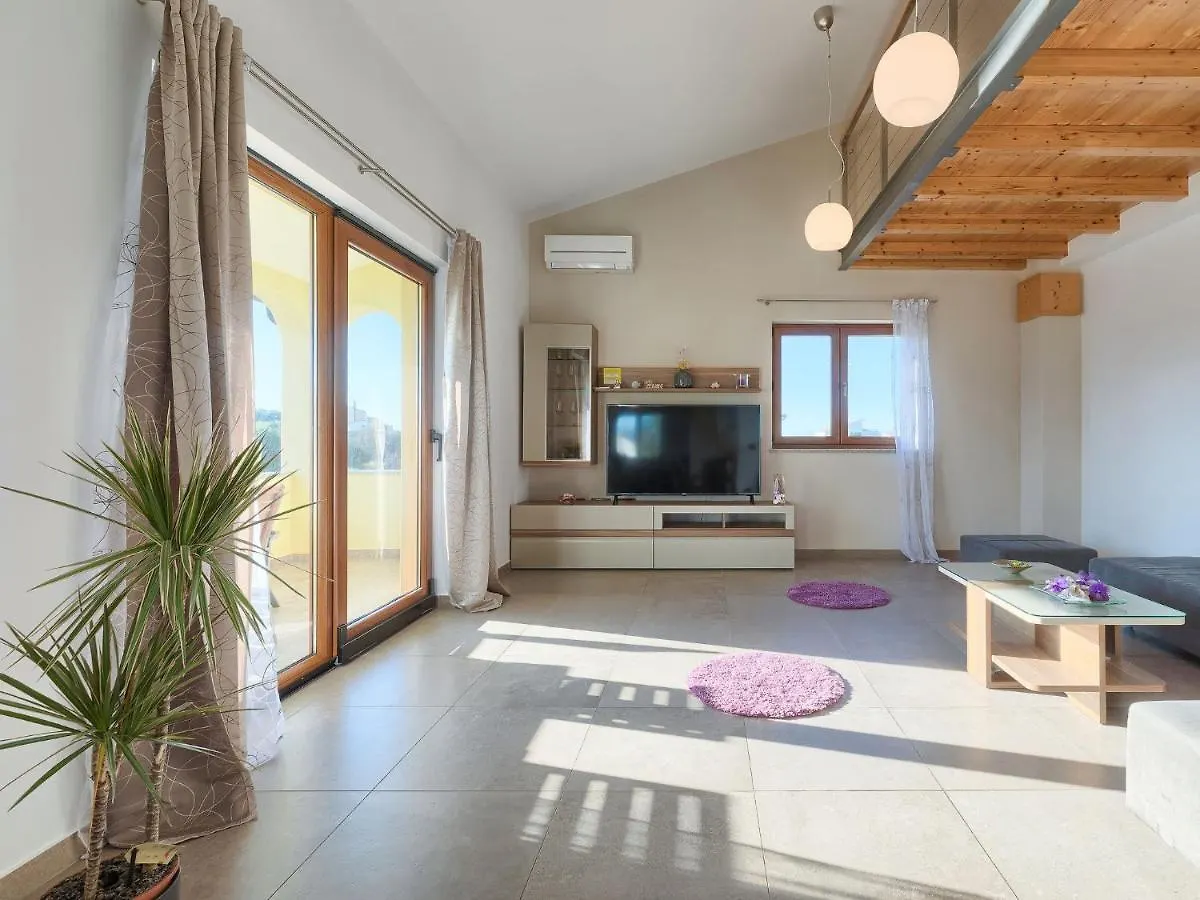 פולה Holiday Home Linden Tree By Interhome קרואטיה